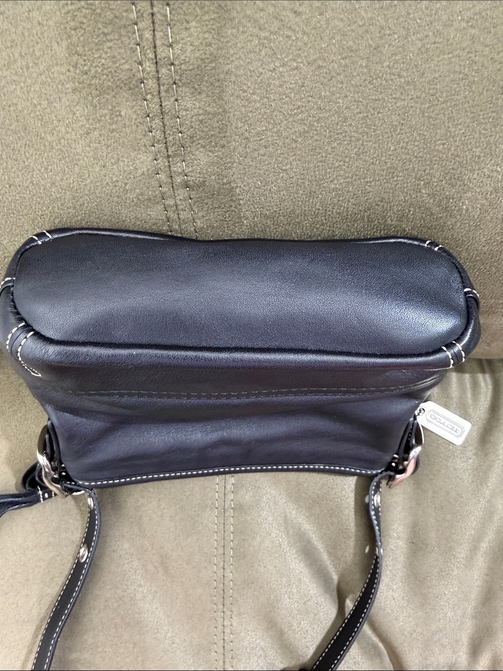Coach Vintage 2004 Soho Leather Small Duffel Bucket Bag - Picture 5 of 7